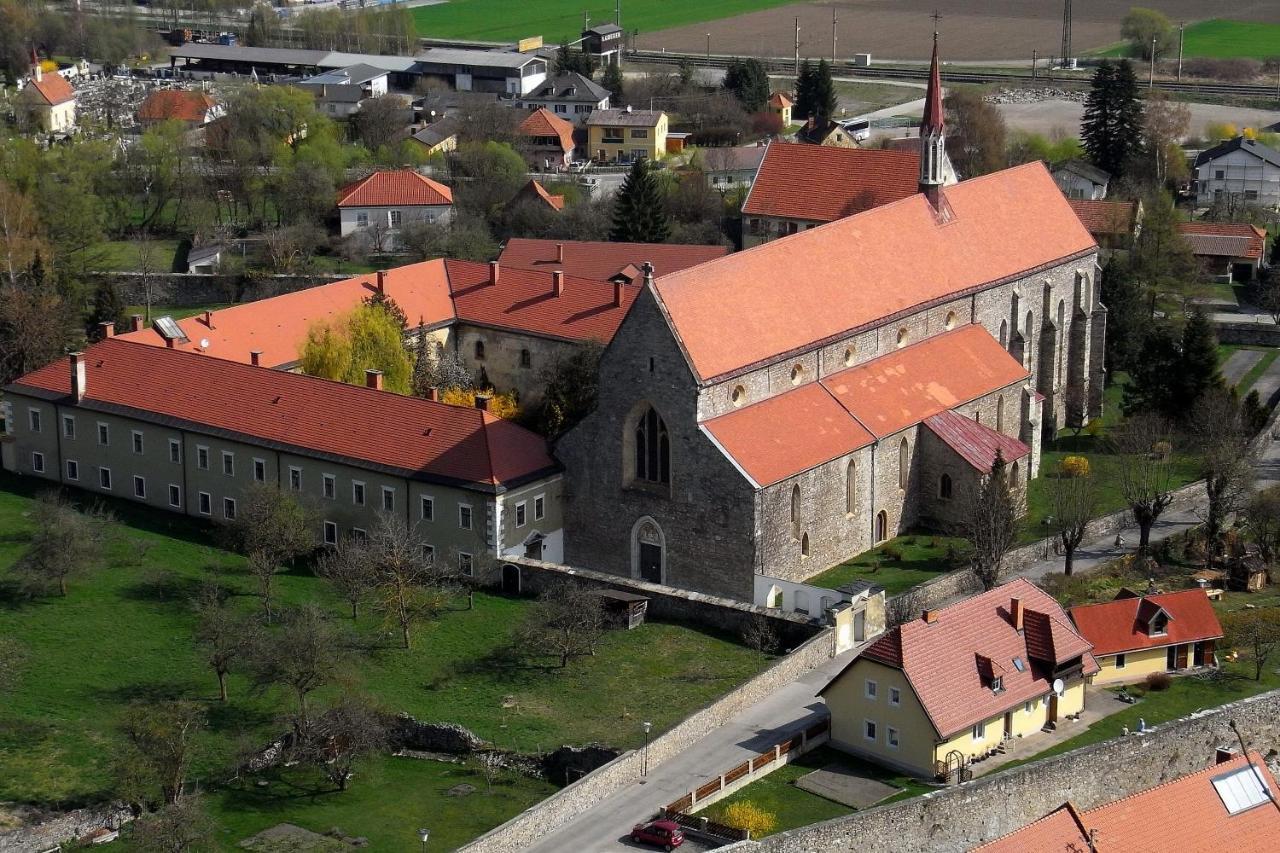 Huette Zum Verlieben Gurk Exterior foto